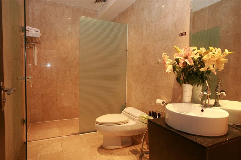 Base-Sanlitun Serviced Apartment Beijing Exterior foto